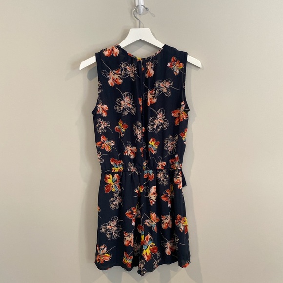 Bloomingdale’s Aqua Brand Romper; Size Small - Picture 2 of 4